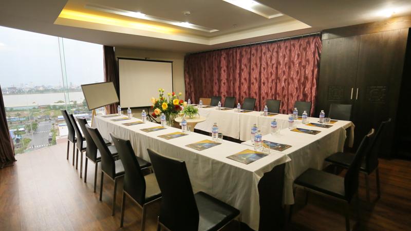 khach-san-gold-da-nang-3-800x450